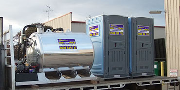 Portable-toilet-delivery-with-truck